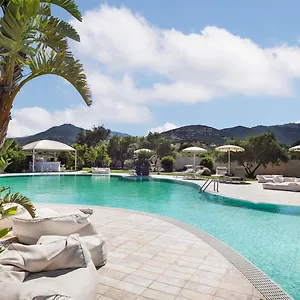 Hotel San Teodoro Сан-Теодоро